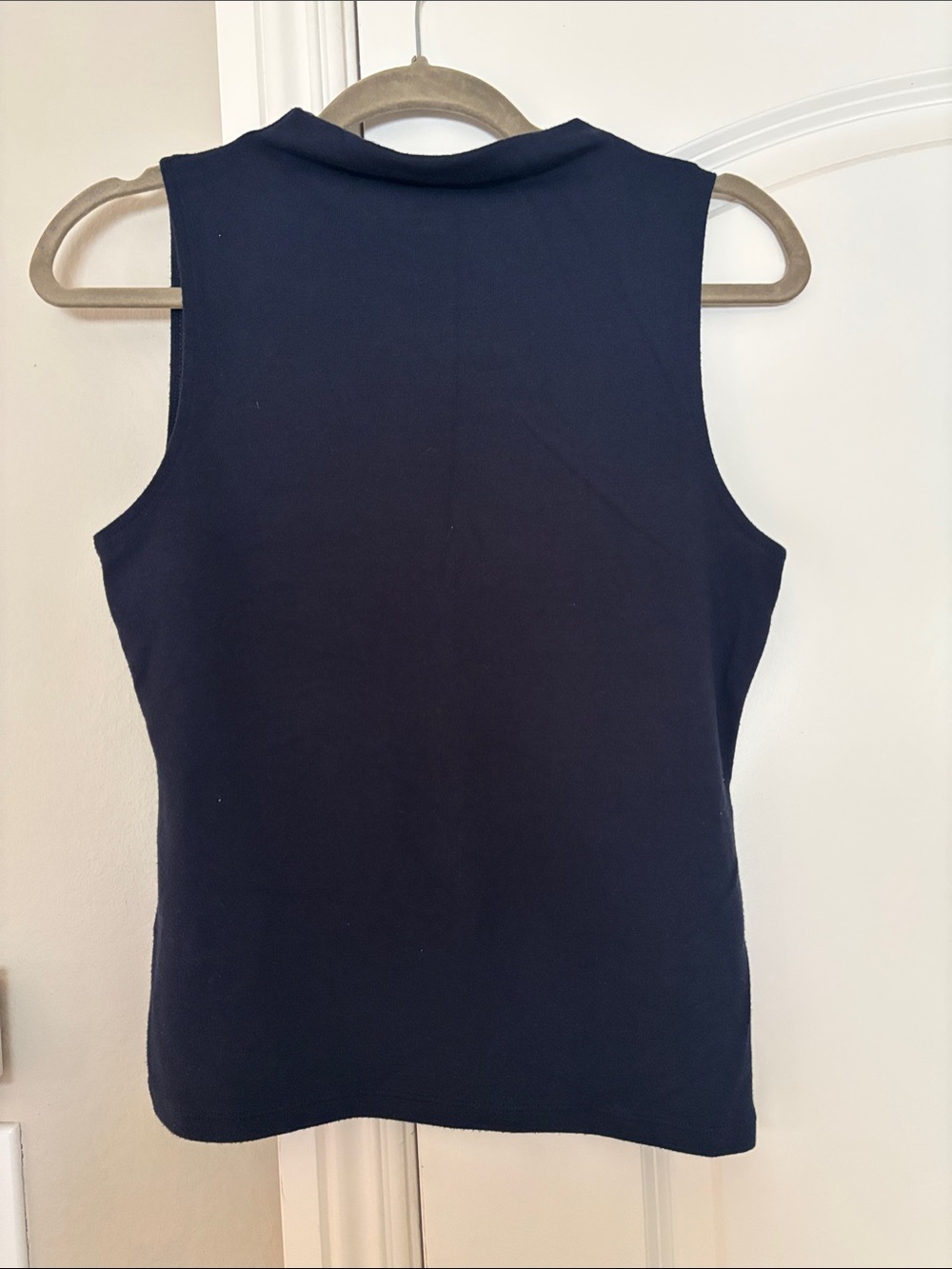 Banana republic factory Classic Navy Sleeveless mock neck tank